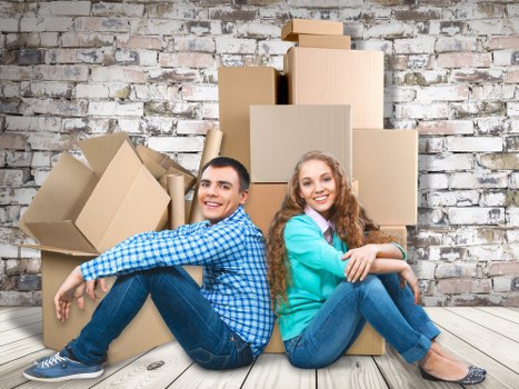 Local removals truck supporting apartment and business moves in Knightsbridge